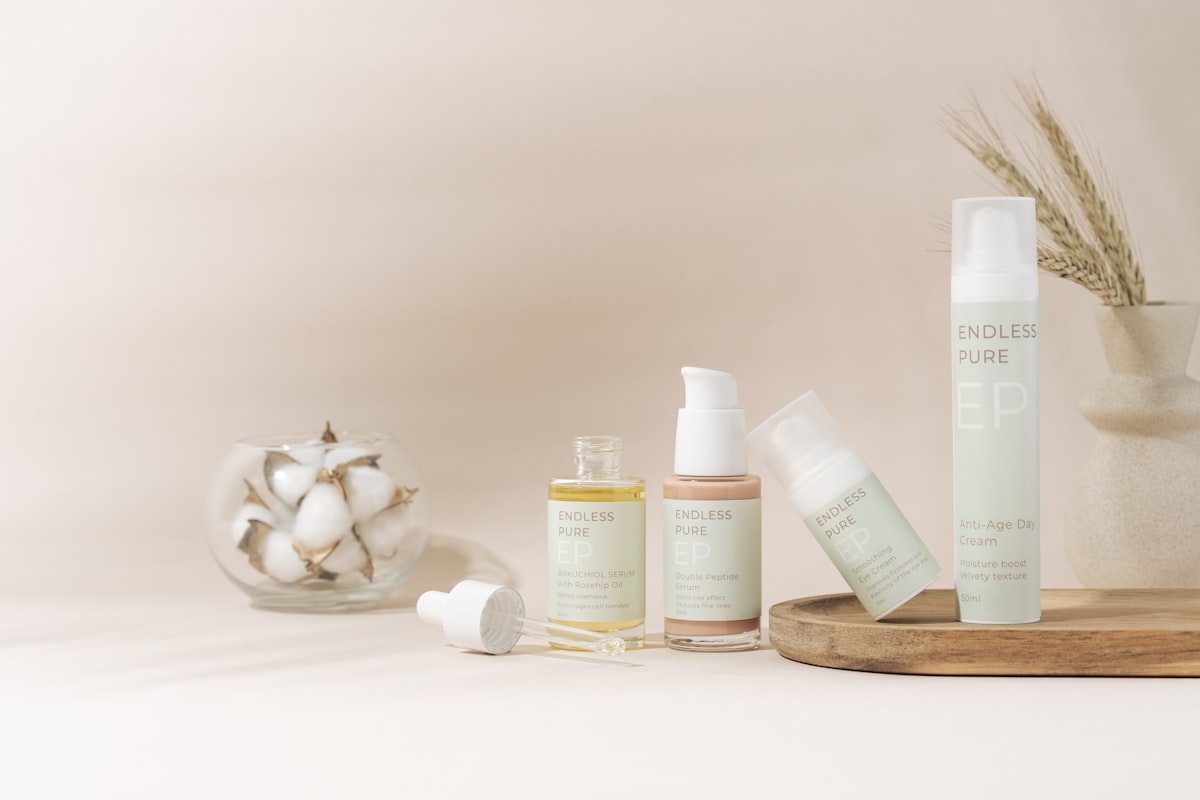 Nutrient and skincare guides